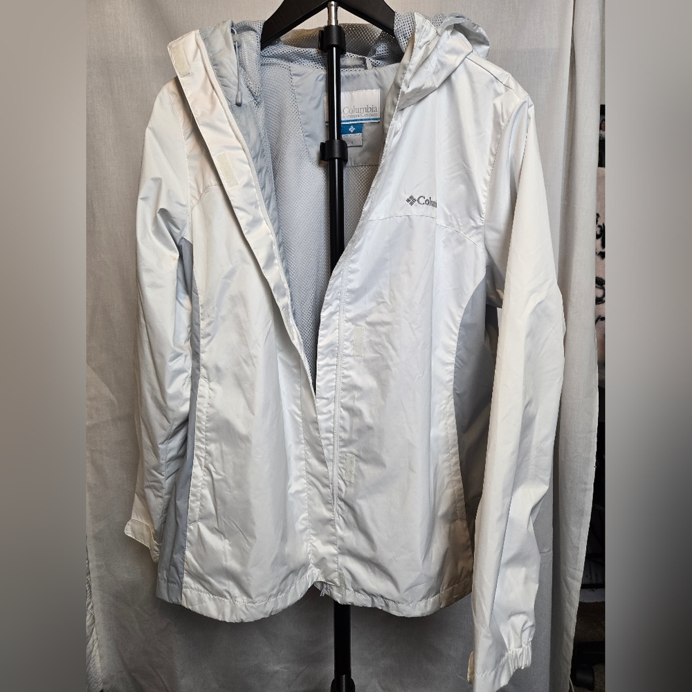 Columbia Women's White Jacket
